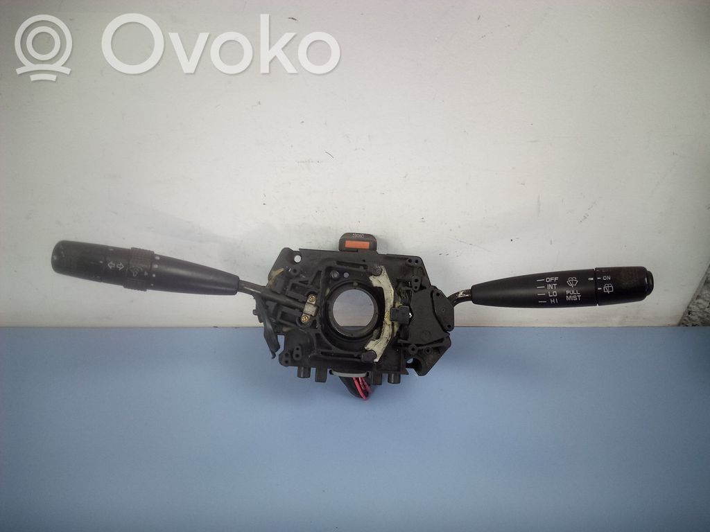 Subaru Outback Wiper turn signal indicator stalk/switch 