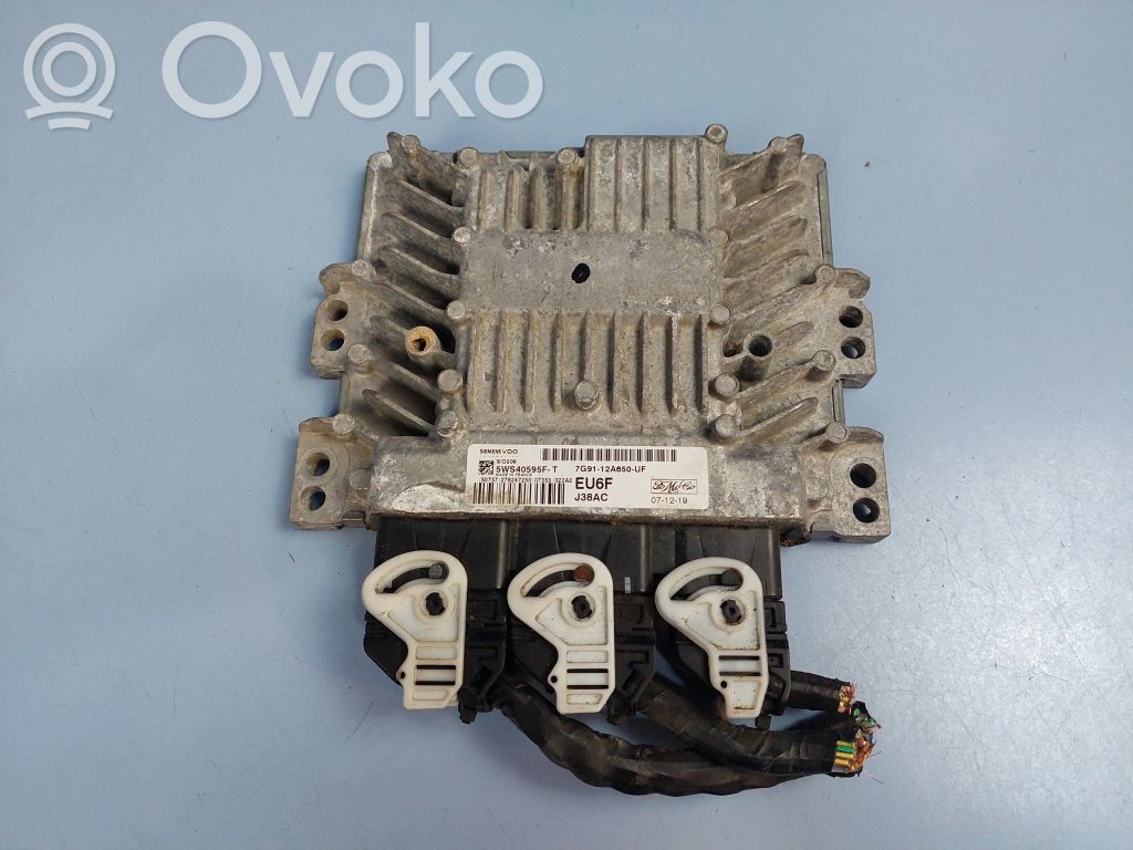 Ford Mondeo MK IV Engine control unit/module 
