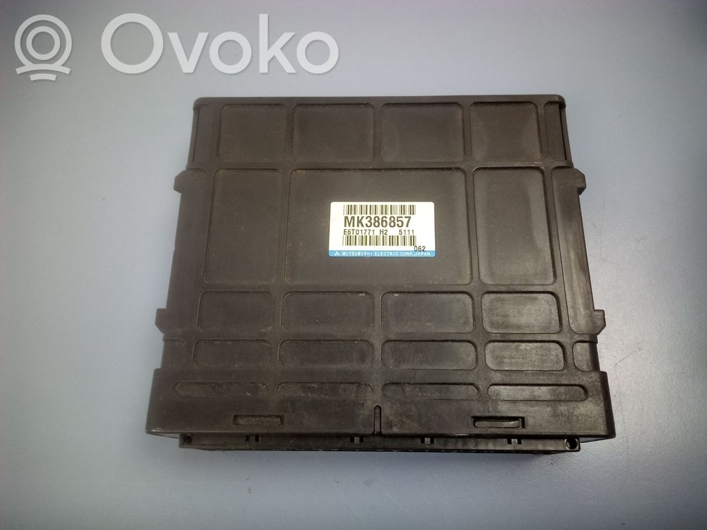 Mitsubishi Pajero Engine control unit/module 
