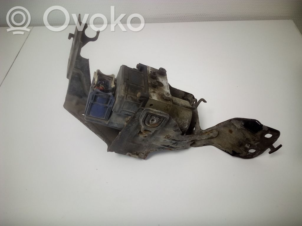 Ford Mondeo Mk III Блок ABS 