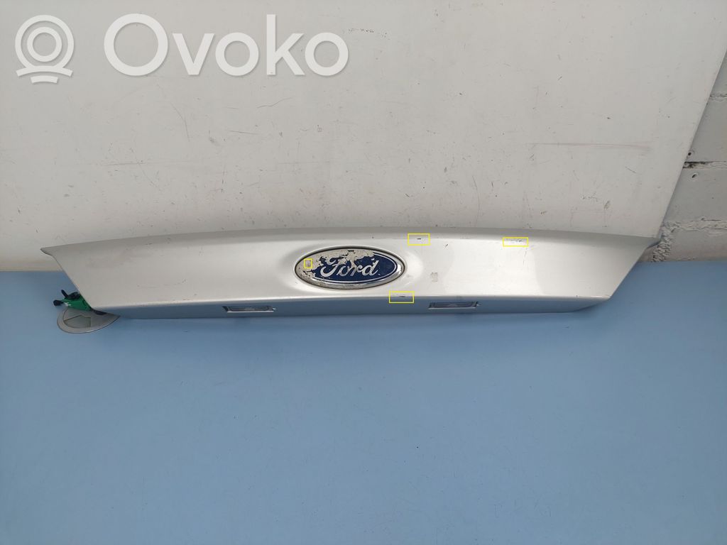 Ford Focus C-MAX Tailgate/boot cover trim set 