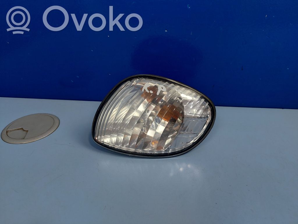Toyota Corolla E110 Front indicator light 