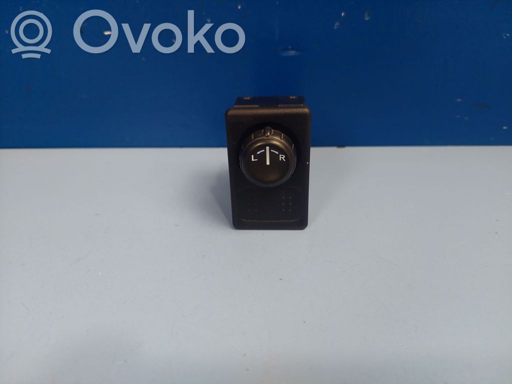 Nissan Almera Tino Wing mirror switch 