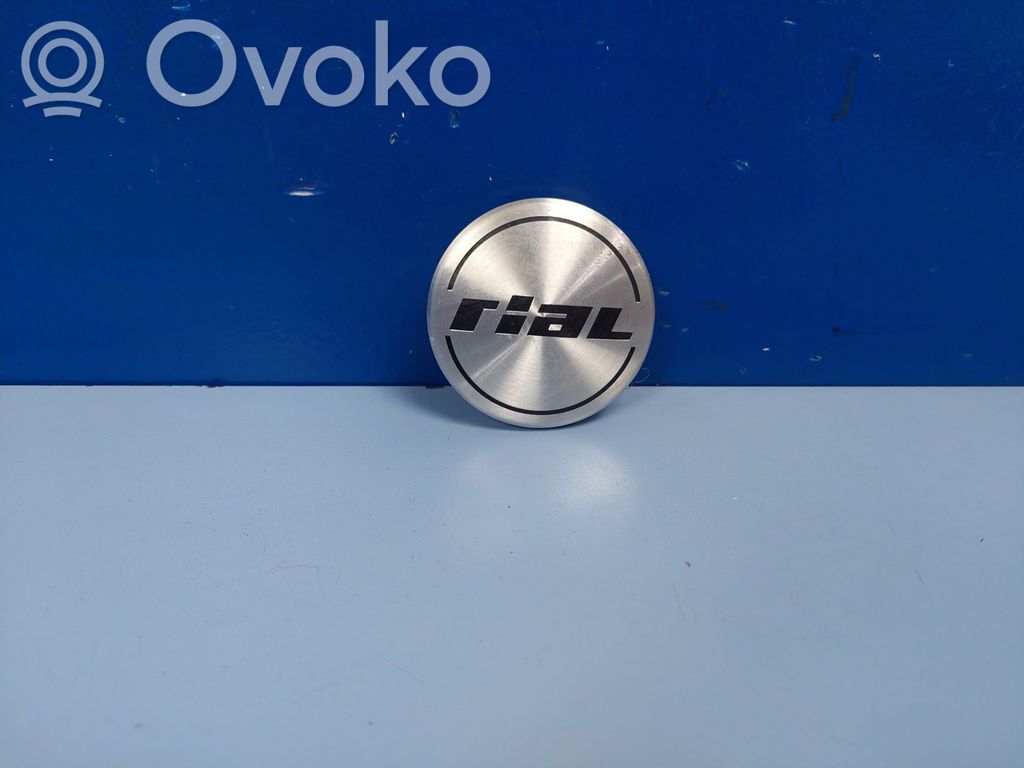 Audi A6 S6 C6 4F Non-original wheel cap 