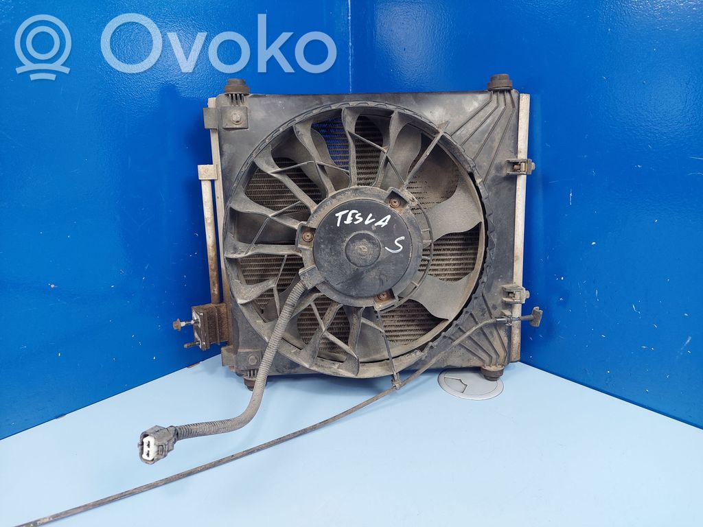 Tesla Model S Elektrisks radiatoru ventilators 