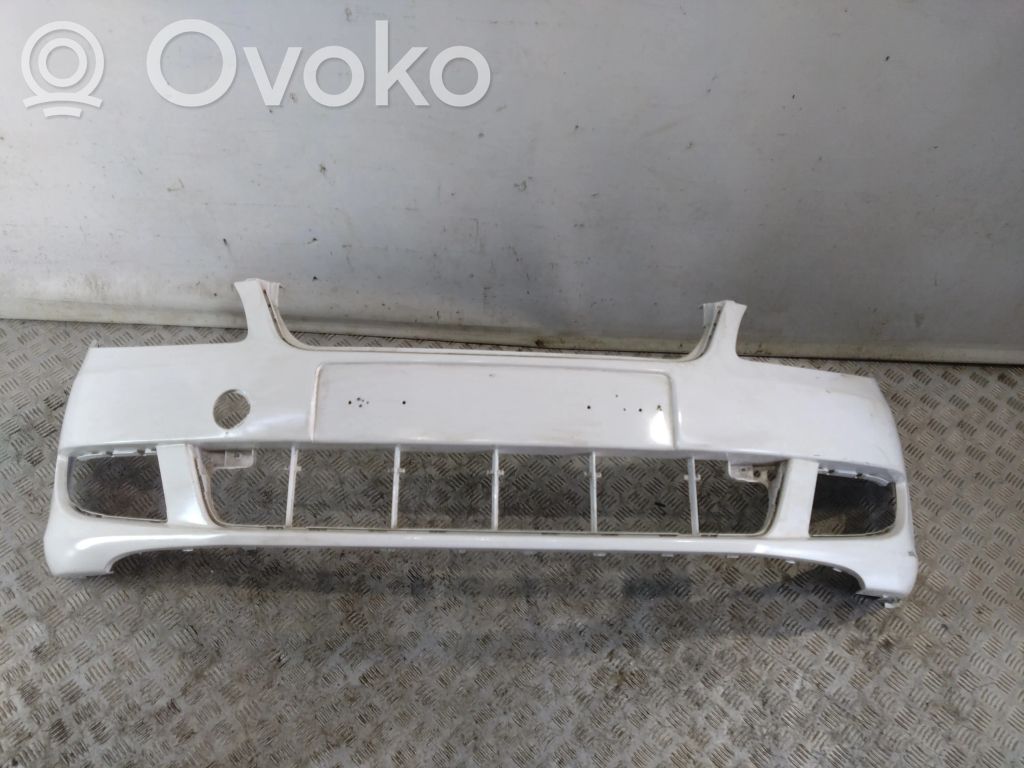 Skoda Fabia Mk2 (5J) Parachoques delantero 