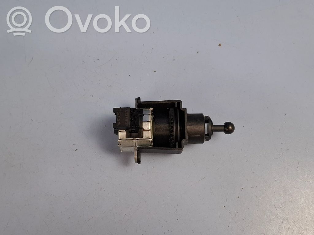 BMW 5 G30 G31 G38 Silniczek regulacji świateł 
