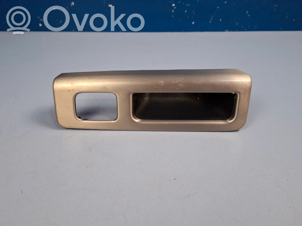 Volvo V50 Rear door window switch trim 