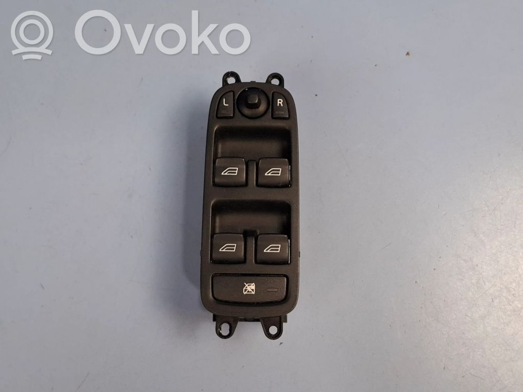 Volvo V50 Electric window control switch 