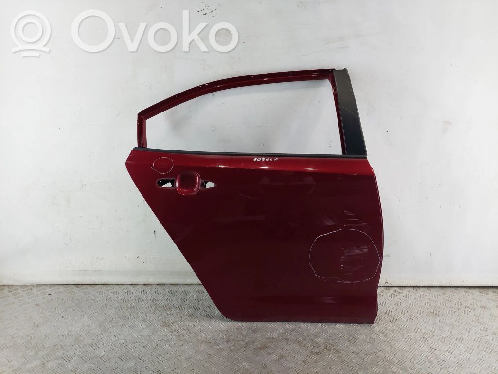Toyota Corolla E210 E21 Galinės durys 