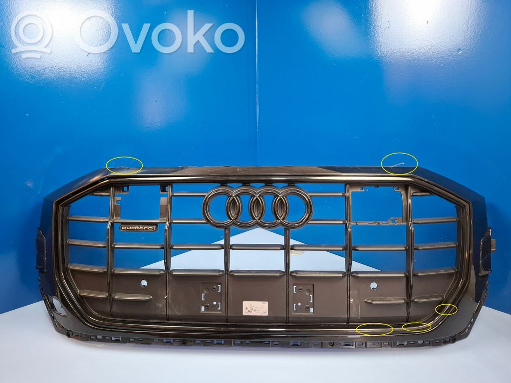 Audi Q8 Etupuskurin ylempi jäähdytinsäleikkö 