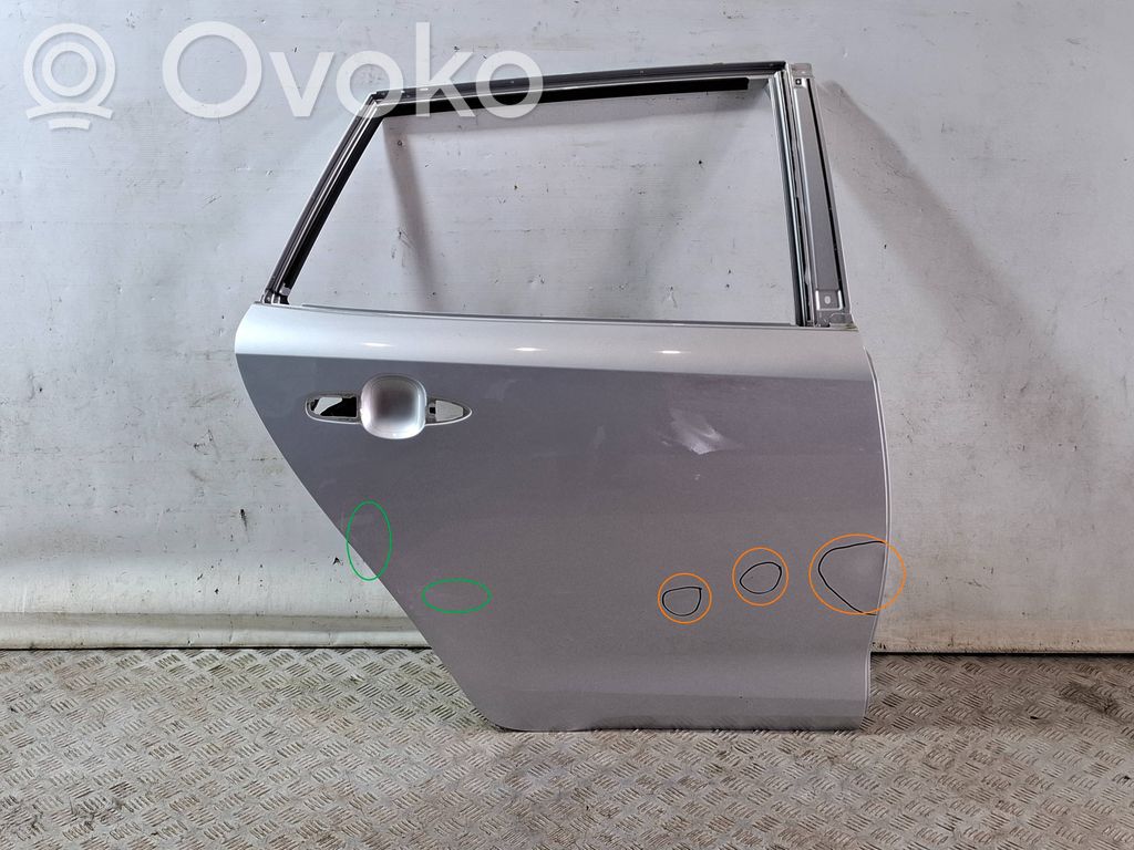 Toyota Corolla E210 E21 Galinės durys 