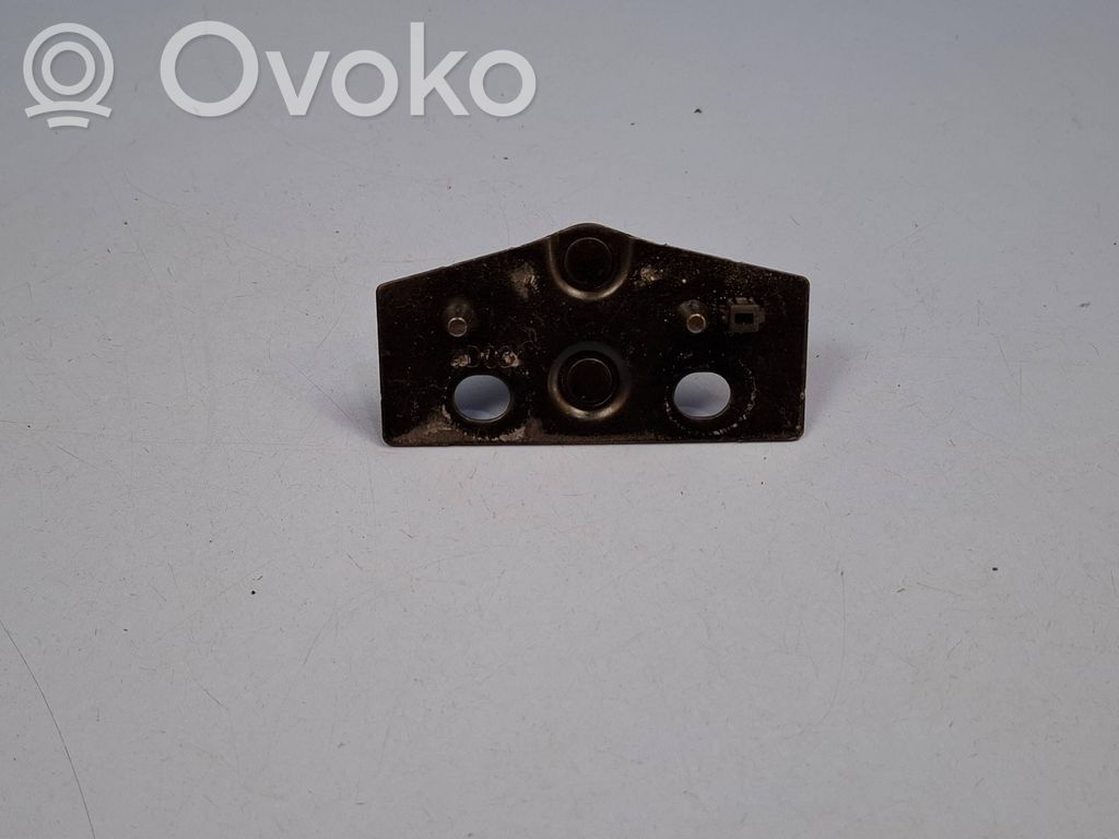Peugeot 208 II Loading door lock loop/hook striker 