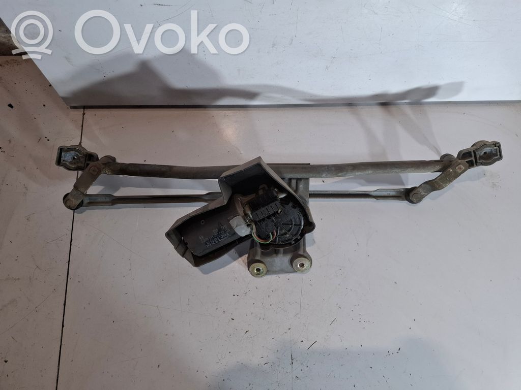 Ford Escort Двигатель стеклоочистителей 