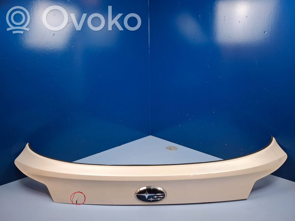 Subaru Outback Tailgate trim 