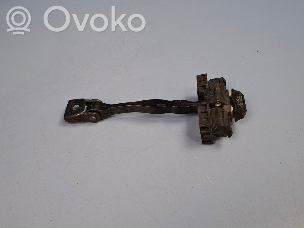 Volkswagen ID.4 Etuoven pidätin 