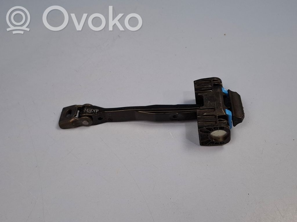 Audi e-tron Takaoven pidätin 