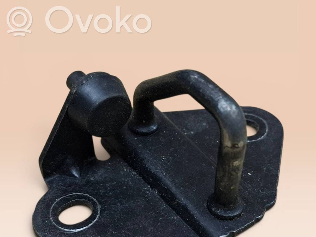 Suzuki Samurai Verschlussschlaufe für die hintere Abdeckung 