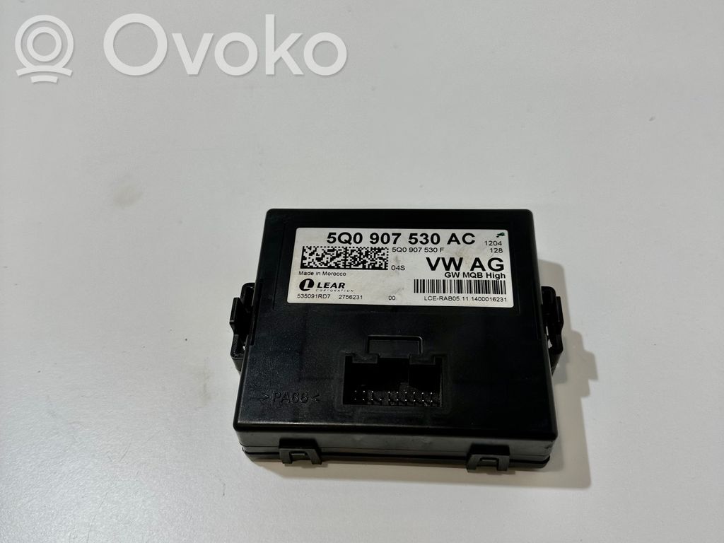 Volkswagen Golf VII Gateway control module 