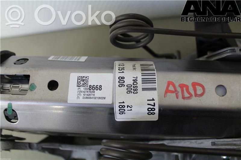 Opel Astra J Ohjauspyörän akselisarja 