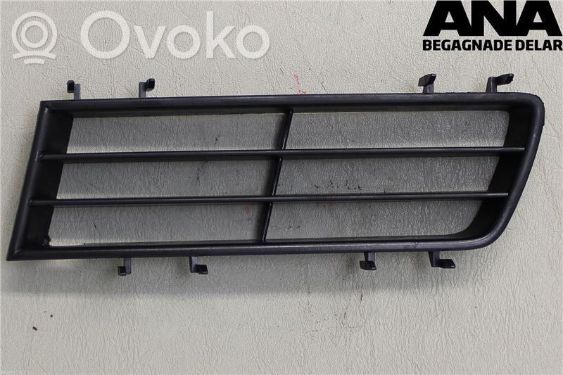 Saab 9-5 Front bumper lower grill 
