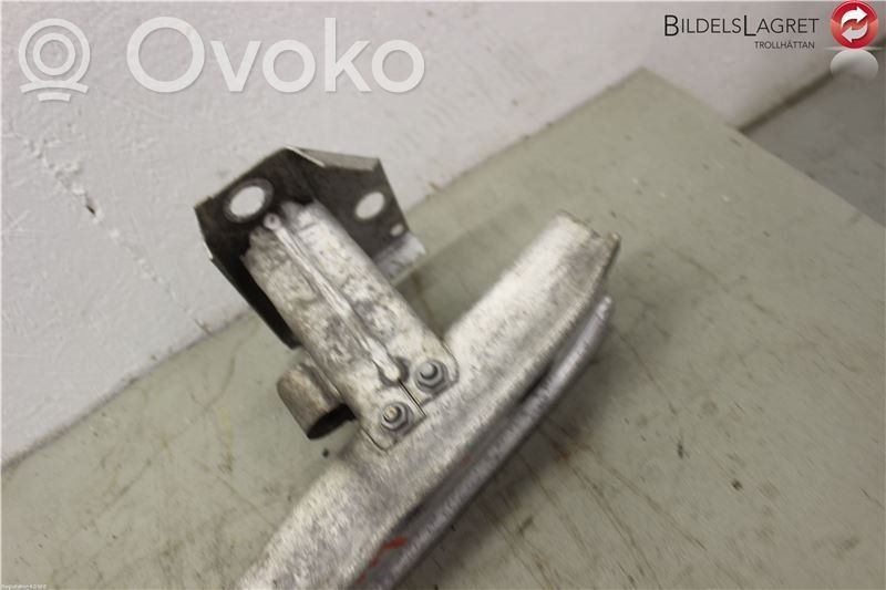 Renault Clio III Front bumper cross member 