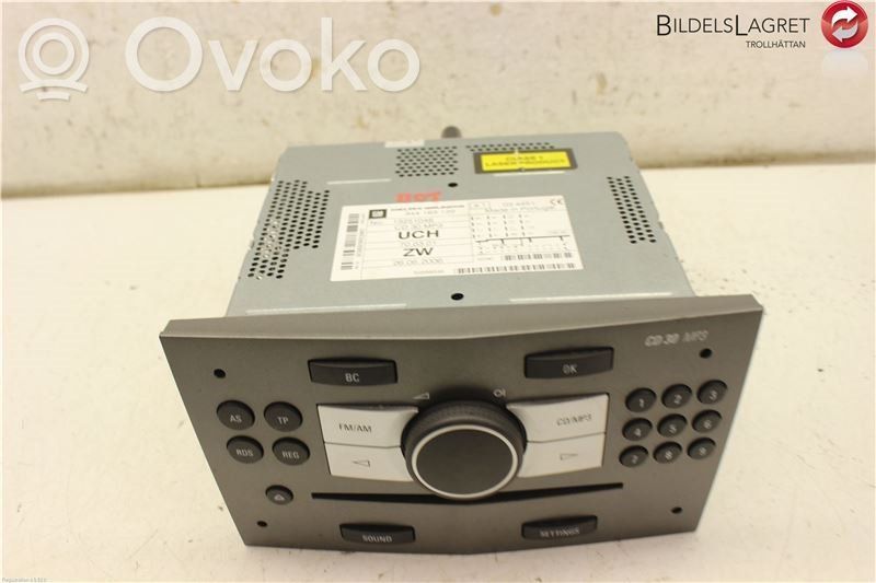 Opel Astra H Radio/CD/DVD/GPS-pääyksikkö 