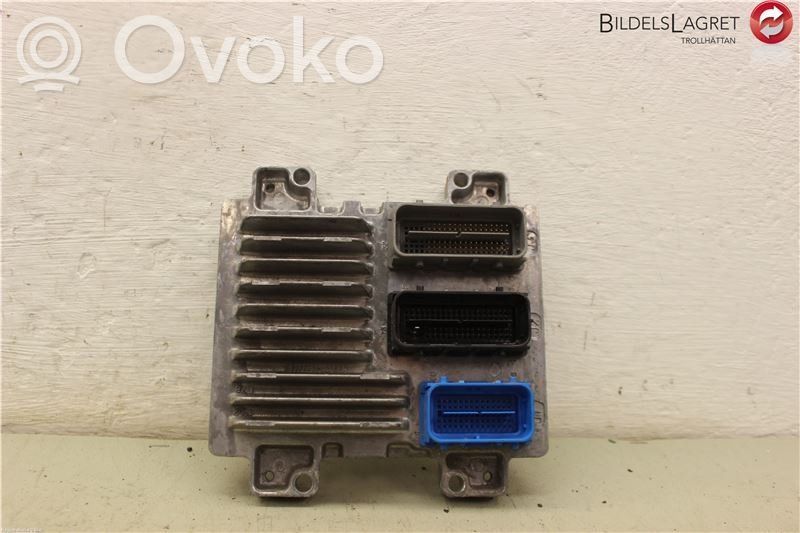 Opel Astra J Unité de commande / module d'injection 