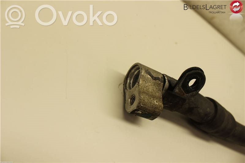 Mazda BT-50 Ilmastointilaitteen putki (A/C) 