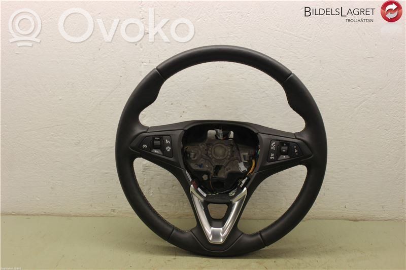 Opel Corsa E Steering wheel 