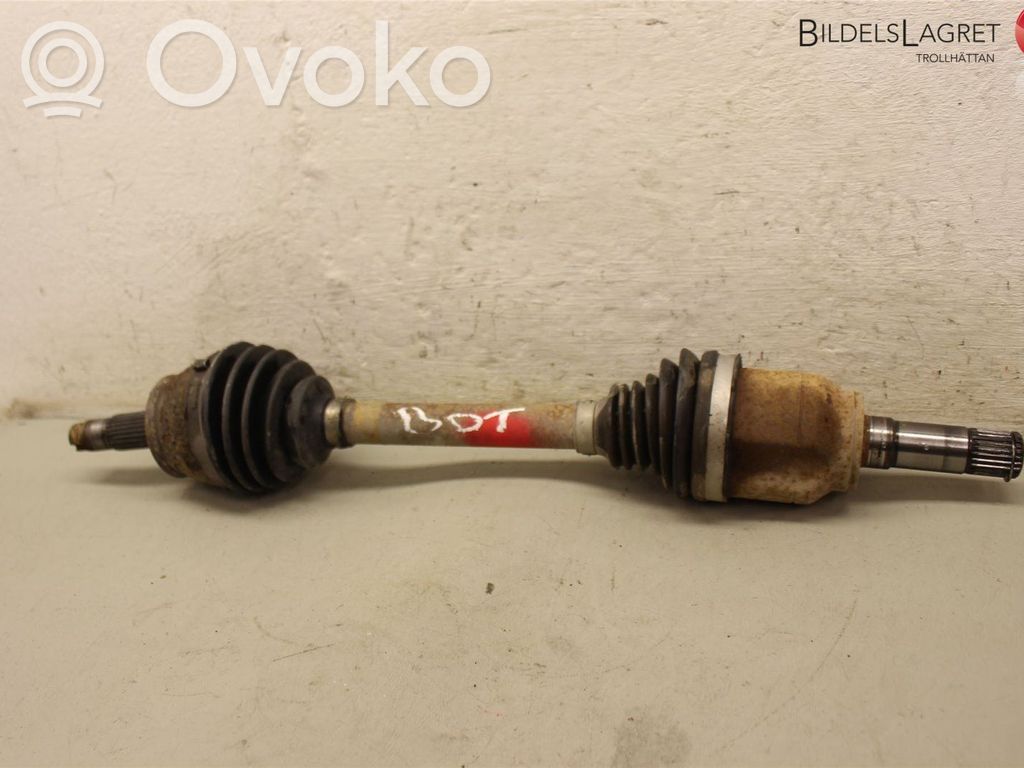 Opel Combo D Priekinis pusašis 