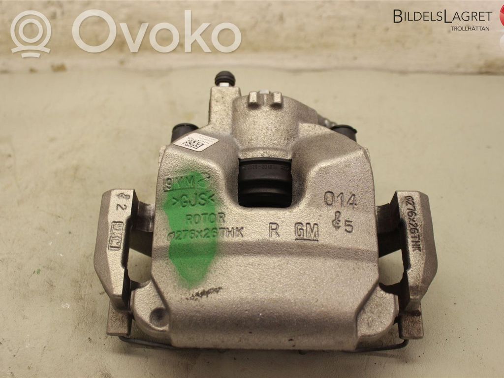 Opel Astra K Zacisk hamulcowy przedni 