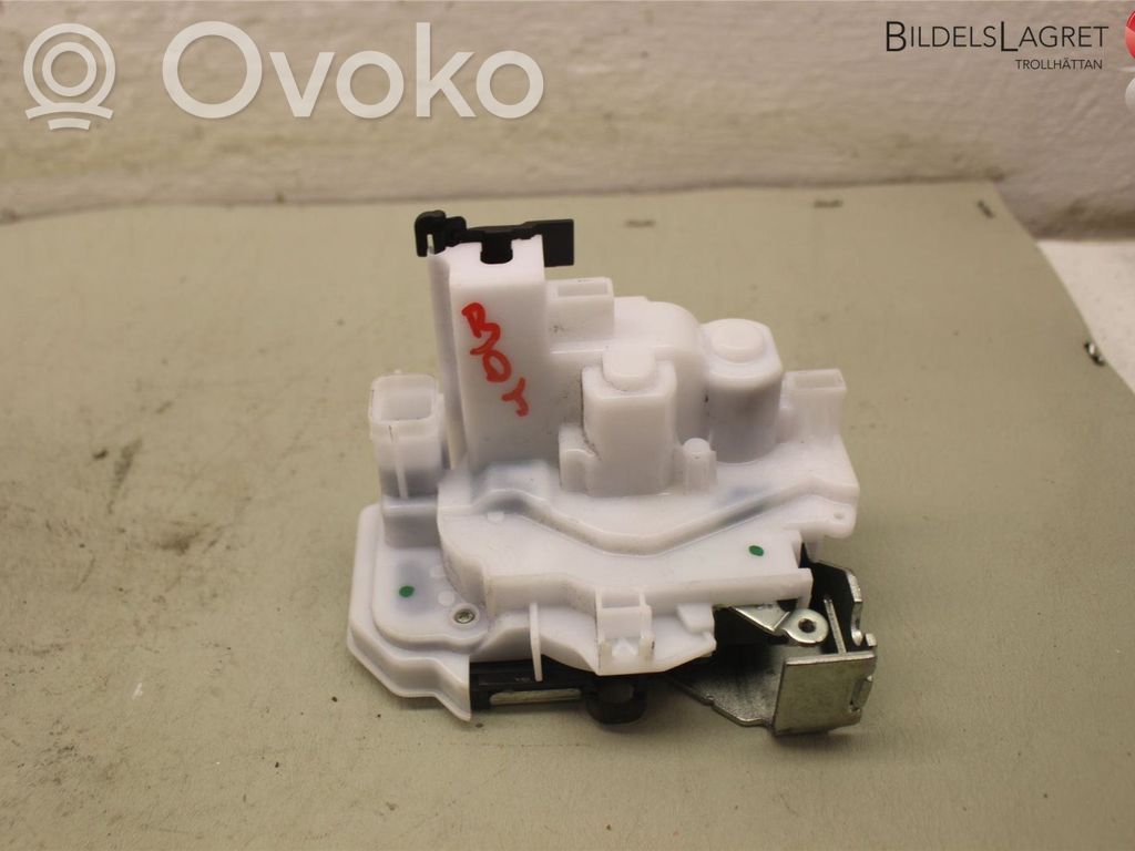 Opel Combo D Front door lock 