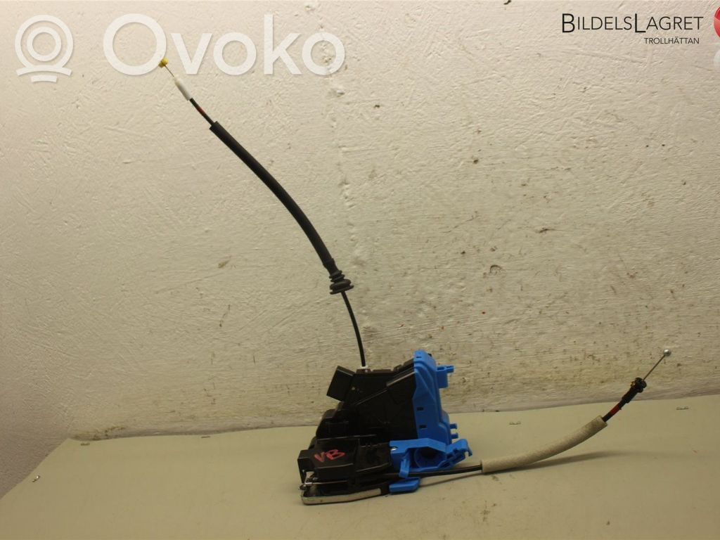 KIA Ceed Rear door lock 