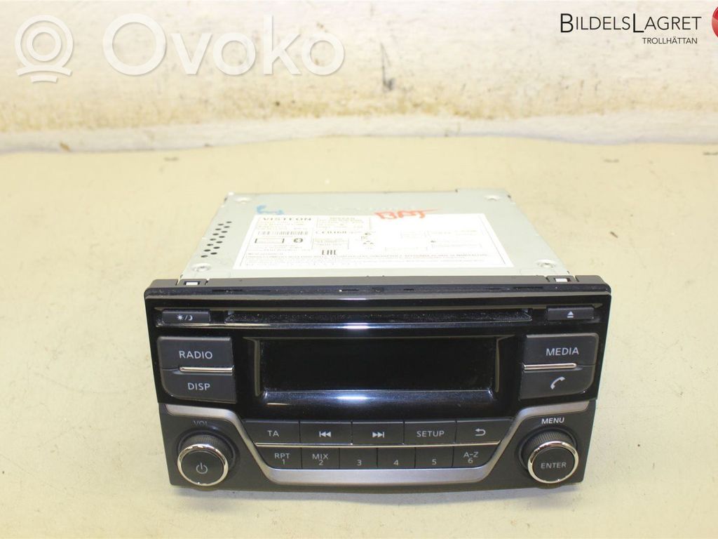 Nissan Juke I F15 Unitate principală radio/CD/DVD/GPS 