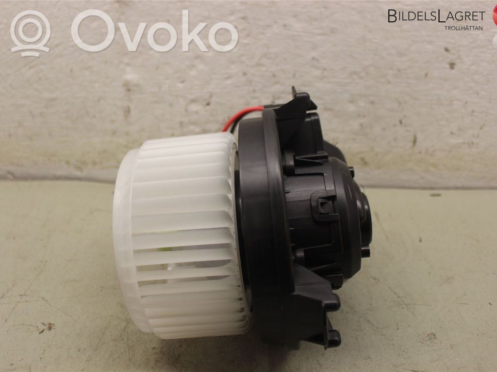 Ford Focus Mazā radiatora ventilators 