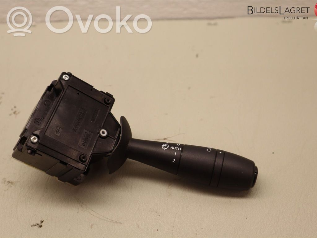 Opel Vivaro Wiper control stalk 