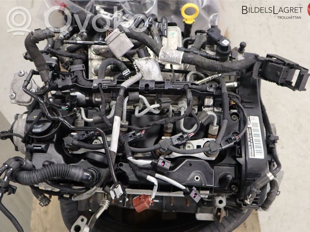 Volkswagen PASSAT B8 Silnik 