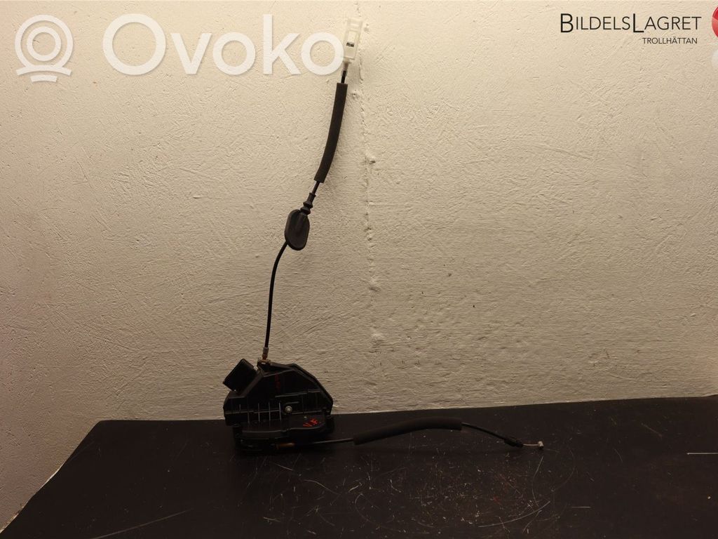 Ford Mondeo MK V Front door lock 