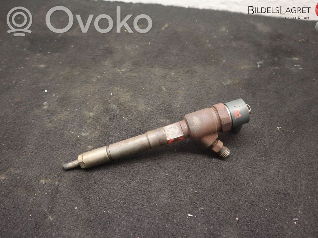 Opel Combo D Inyector de combustible 