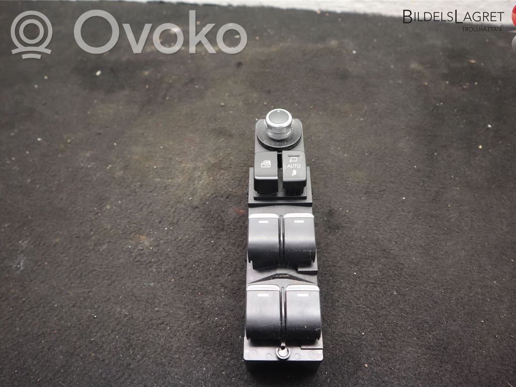 Mazda 6 Electric window control switch 