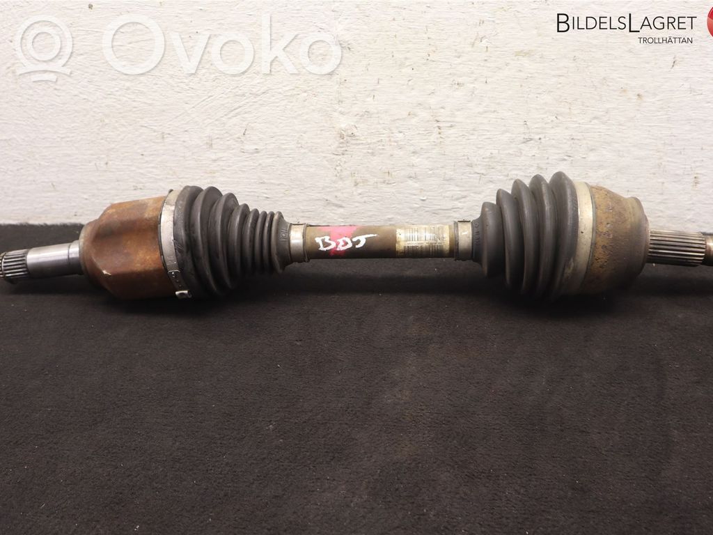 Fiat 500 Półoś przednia 