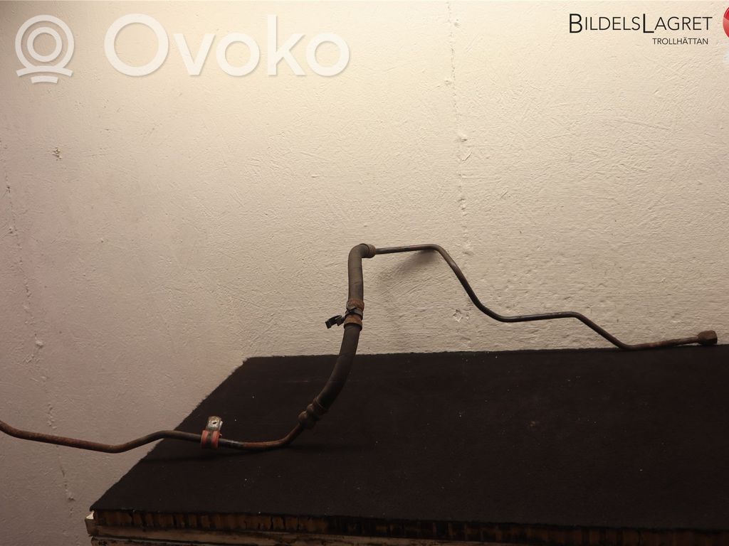 Ohjaustehostimen letkusto   12766945