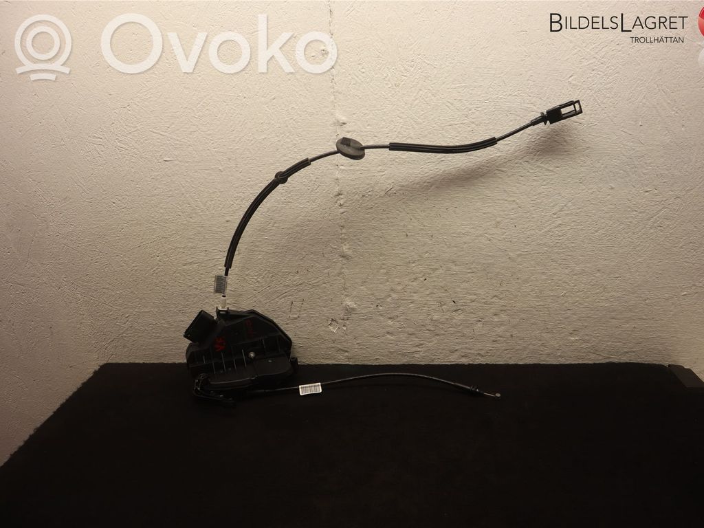 Ford Transit -  Tourneo Connect Front door lock 