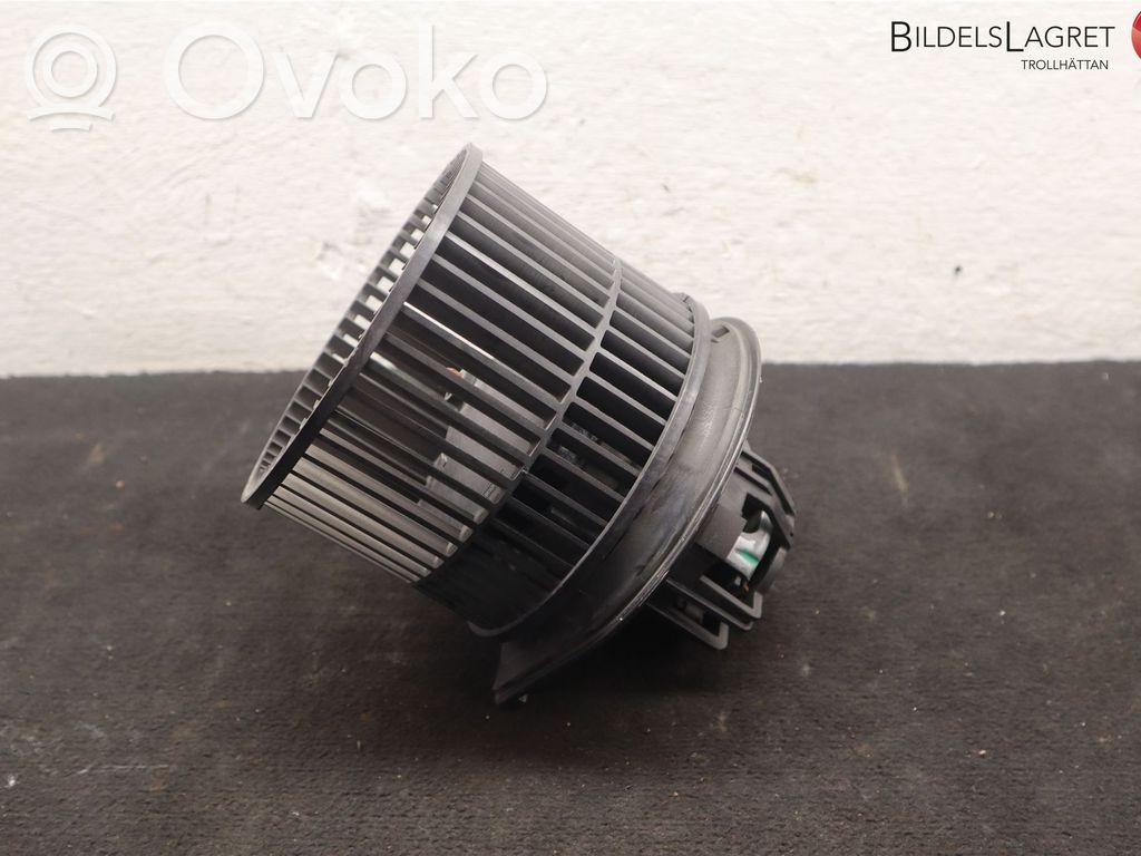 Saab 9-5 Mazā radiatora ventilators 