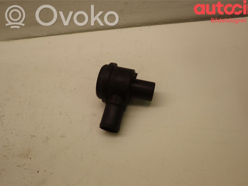 Válvula de vacío   4441895,0280142110,0280142110