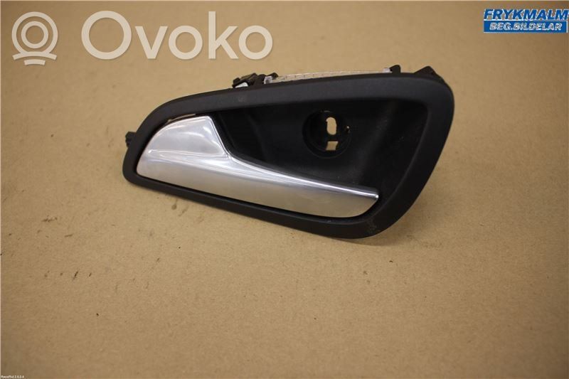 Ford Focus Rankenėlė atidarymo vidinė 