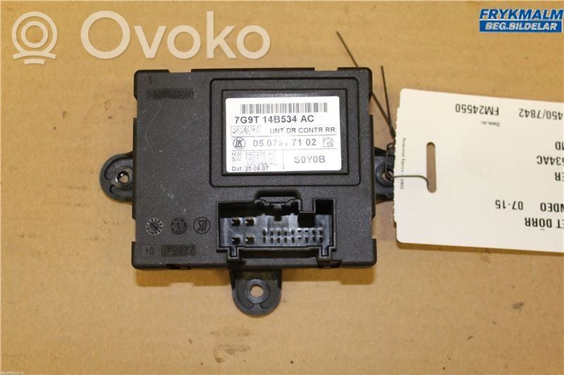 Ford Mondeo MK IV Unidad de control/módulo de la puerta 