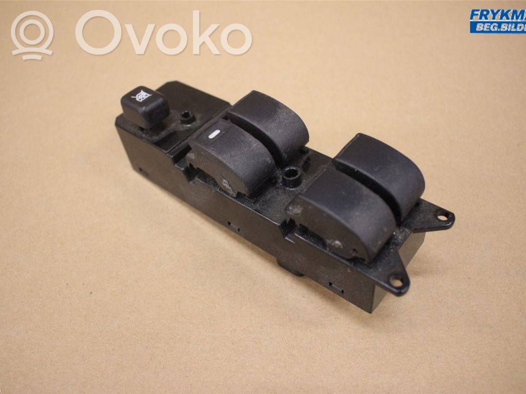 Mitsubishi Lancer Electric window control switch 