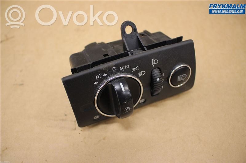 Mercedes-Benz E W211 Interruptor de luz 